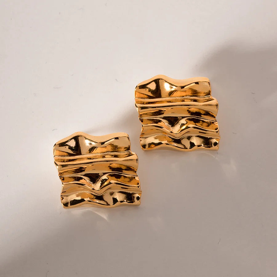 Chloe Earring