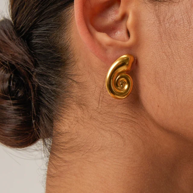 Isadora Earring