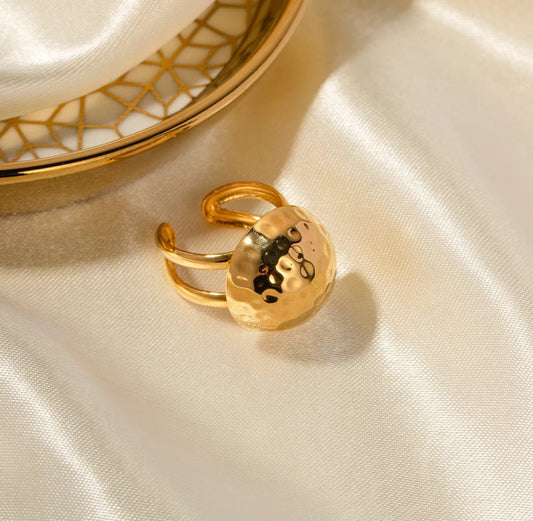 Araminta Ring