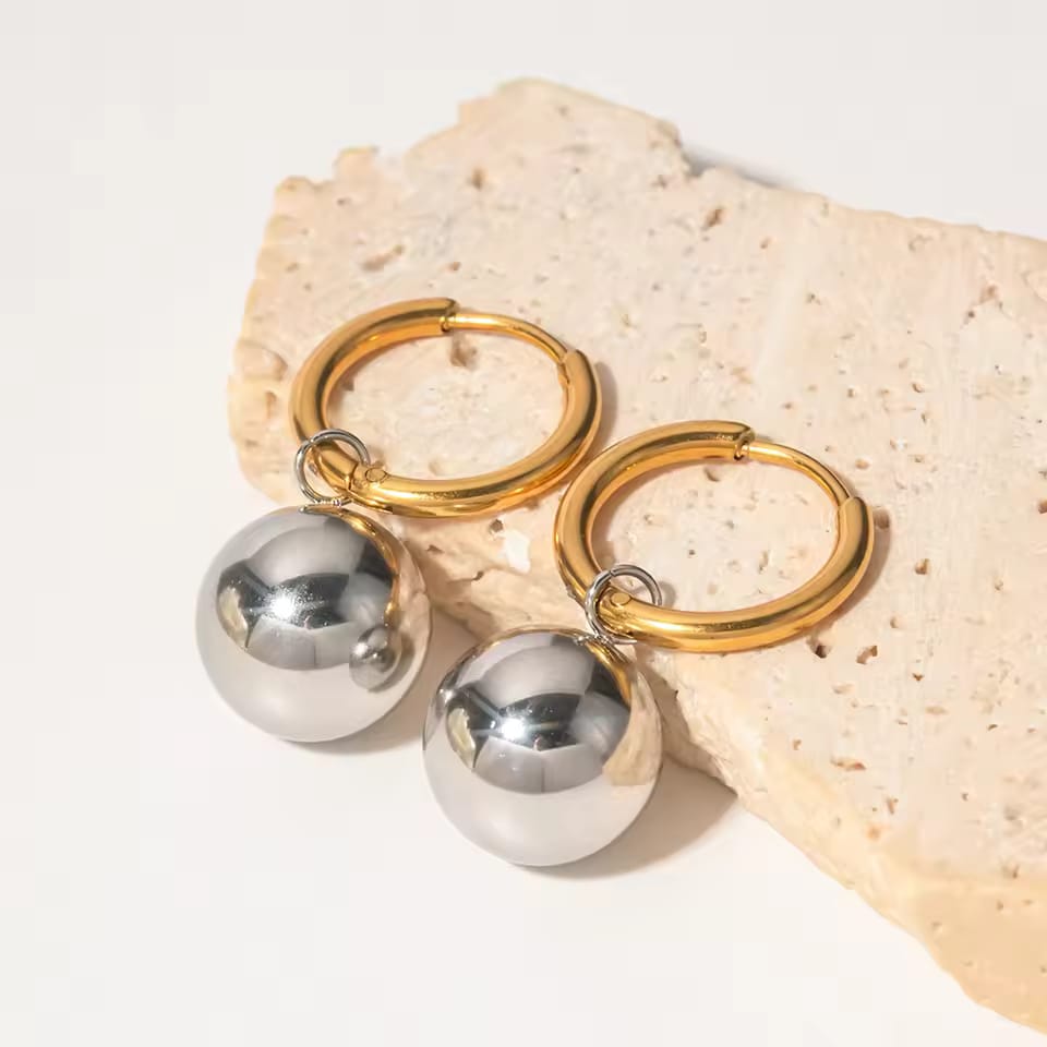 Anastasia Earring