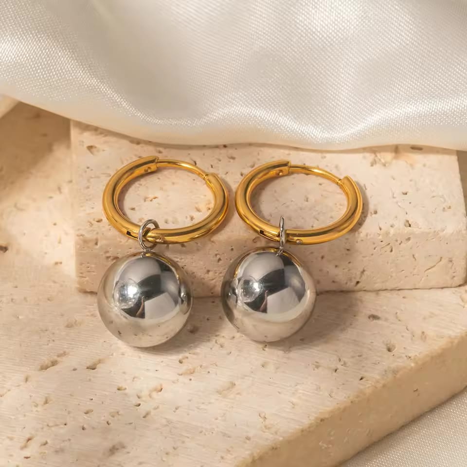 Anastasia Earring